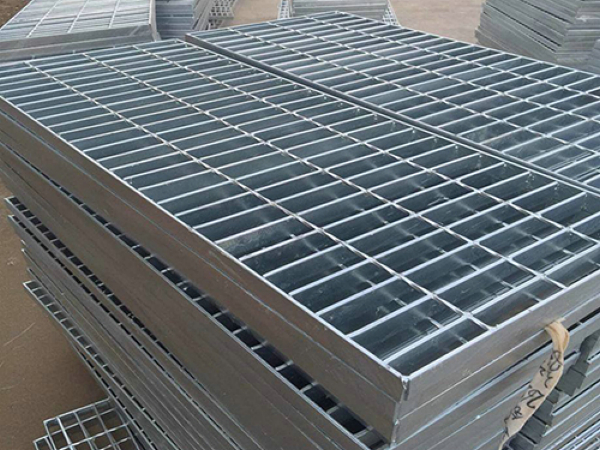 熱鍍鋅鋼格柵板現(xiàn)貨規(guī)格表