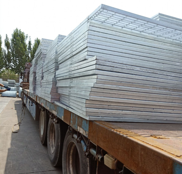 鋼格板生產(chǎn)廠家