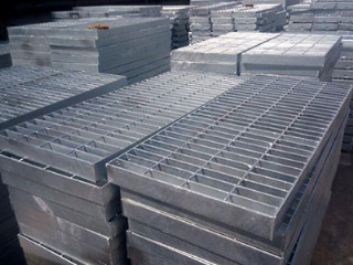 鋼格柵蓋板有什么應用優勢？「泰江鋼格板」